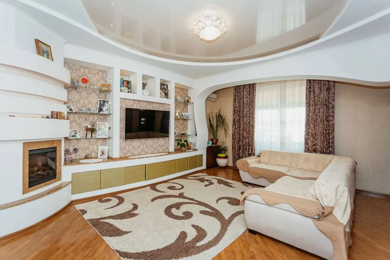 4-комнатная квартира, 144 м² — Изображение 1