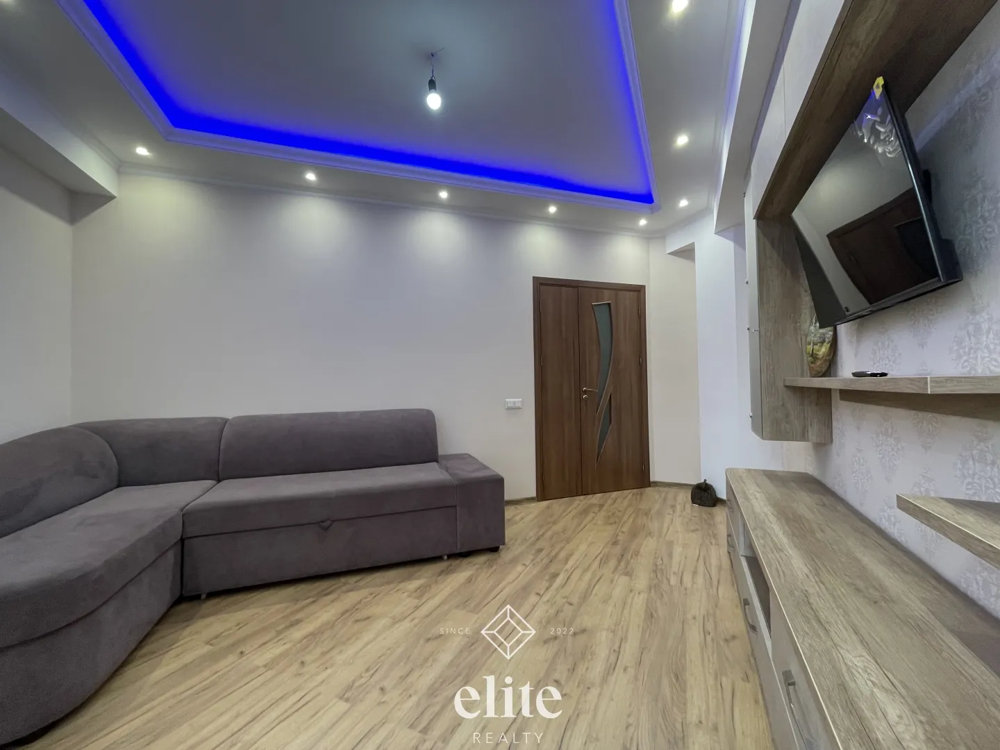 2-bedroom apartment, 57 m² — Image 1
