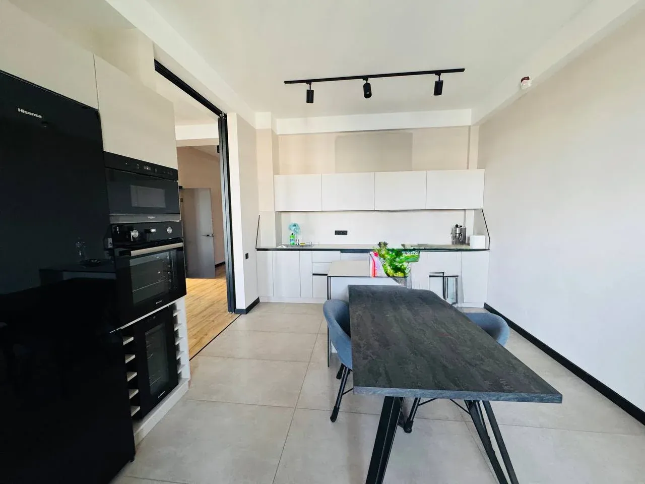 3-комнатная квартира, 142 м² — Изображение 2