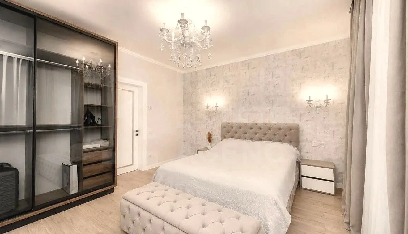 1-etaje casă, 3 camere, 170 m² — Imagine 4