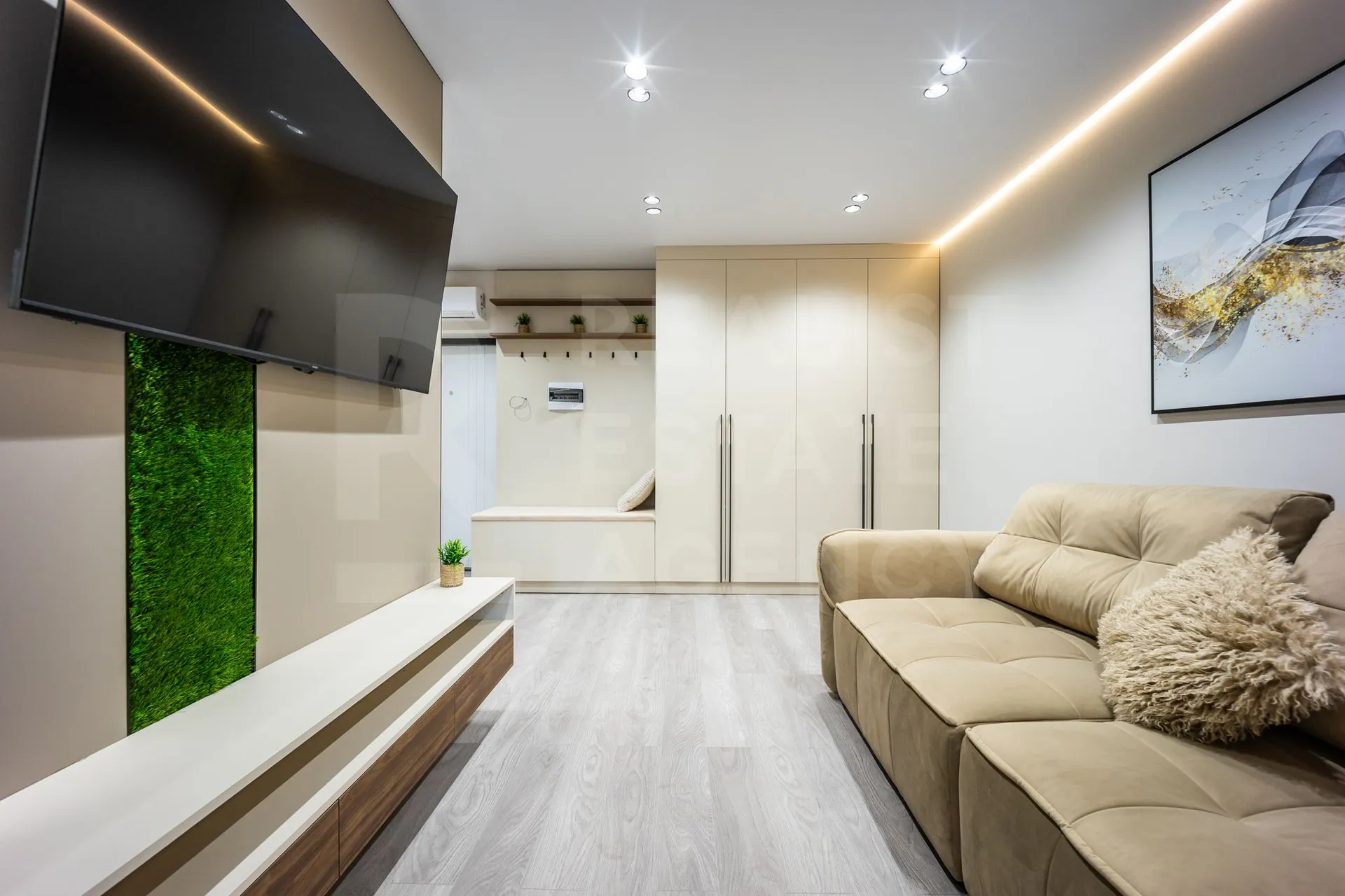 2-bedroom apartment, 48 m² — Image 1