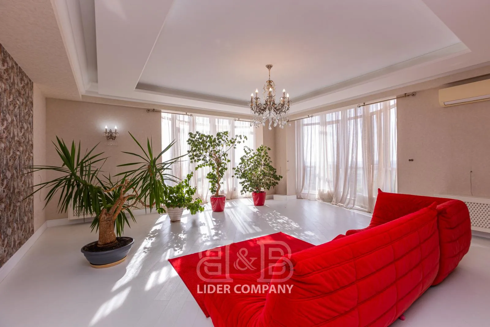 3-комнатная квартира, 172 м² — Изображение 1