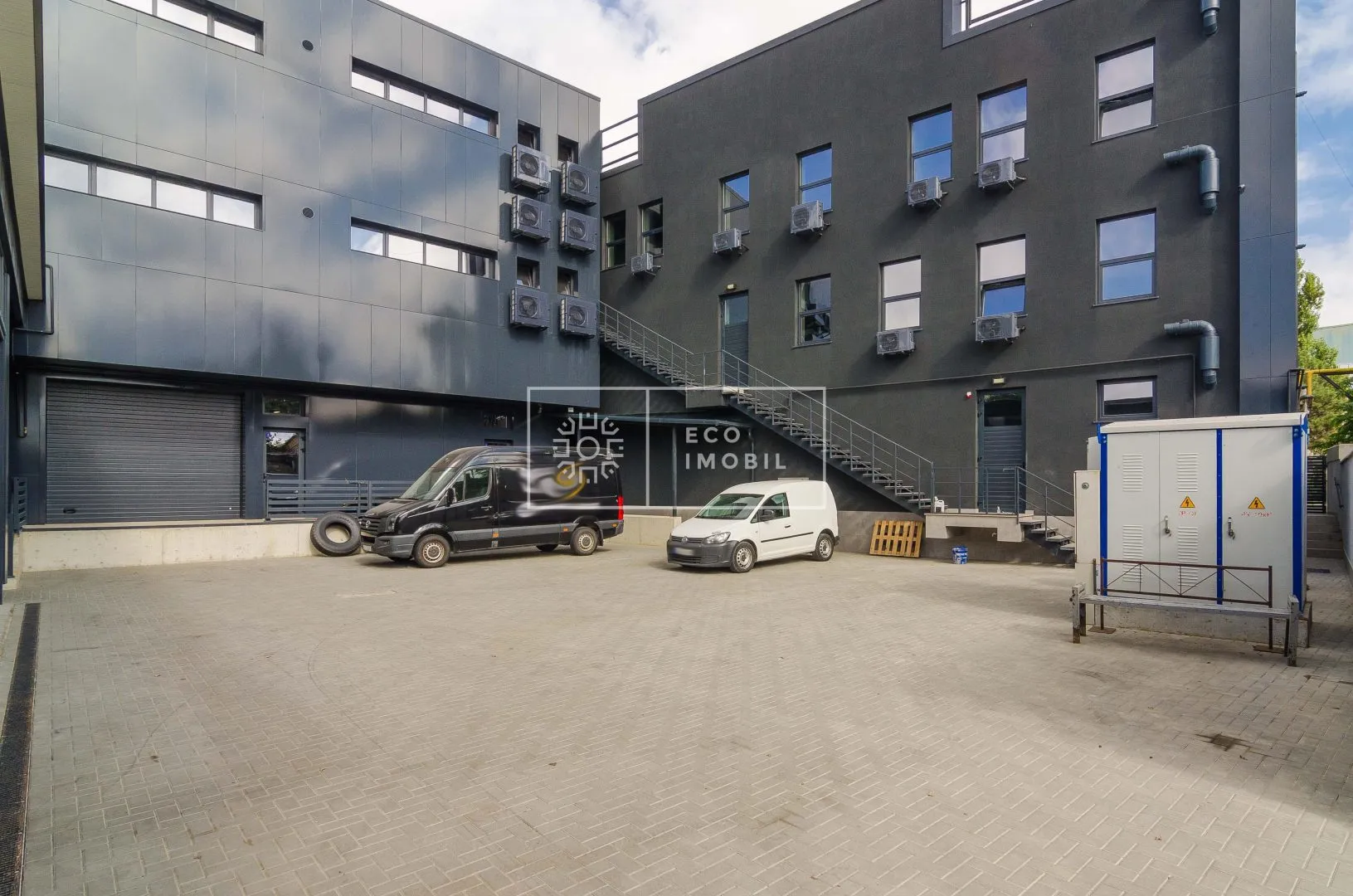 Office, 170 m² — Image 1