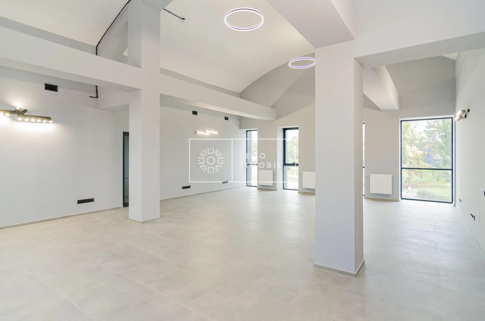 Office, 155 m² — Image 4