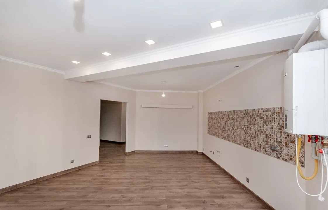 2-camere apartament, 93 m² — Imagine 1