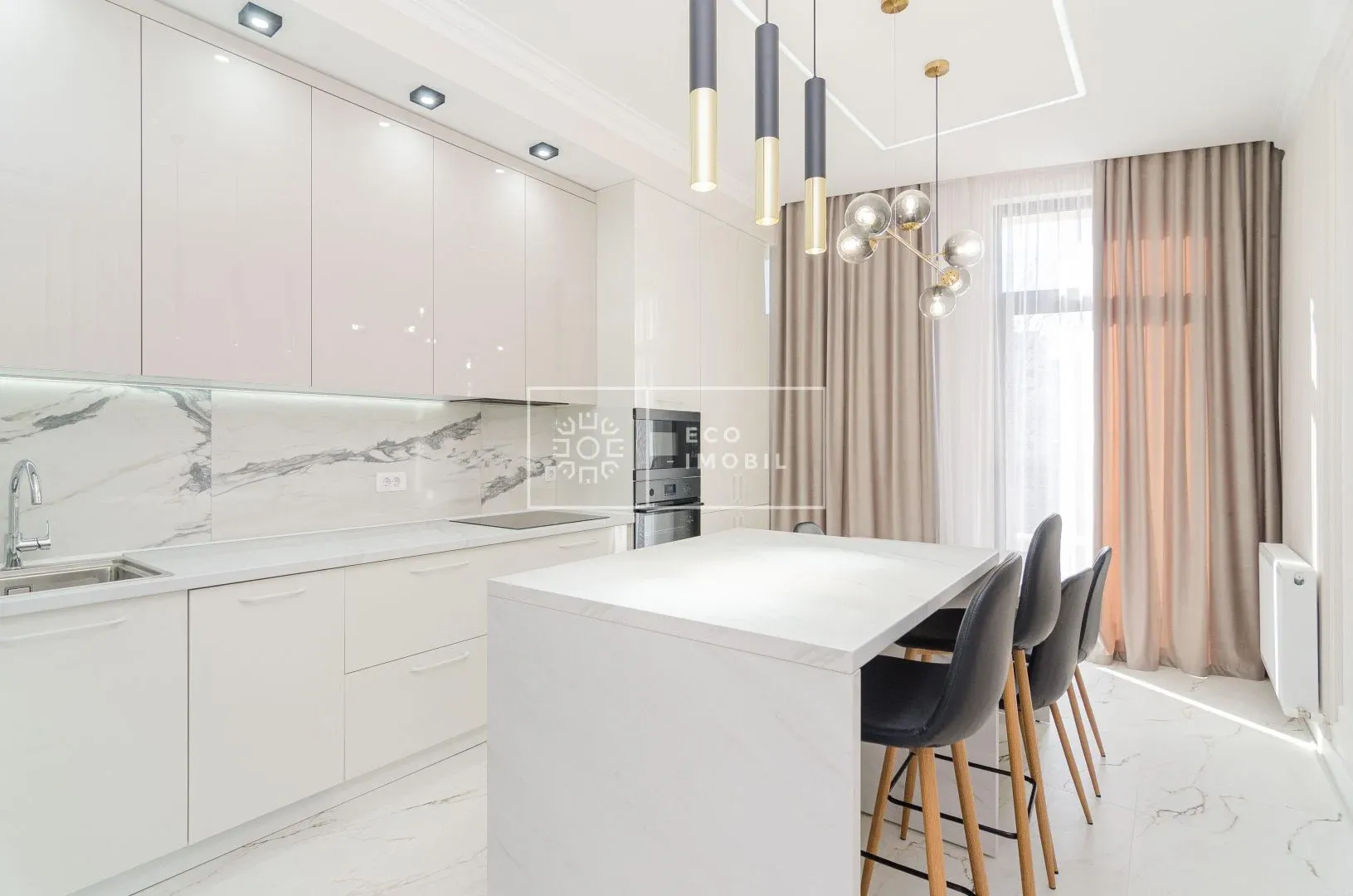 3-camere apartament, 150 m² — Imagine 2