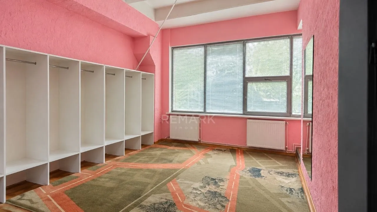 Office, 400 m² — Image 4