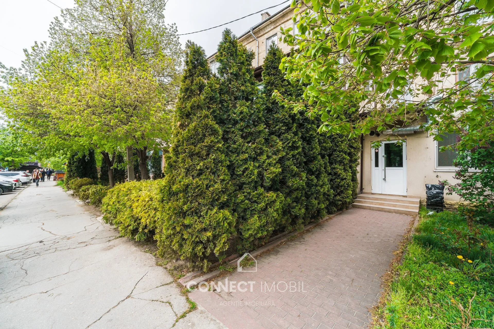 Spațiu comercial, 79 m² — Imagine 1