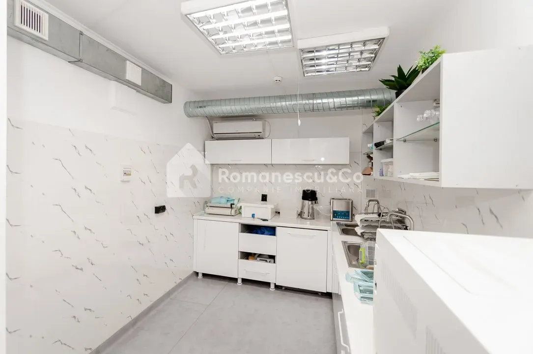 Spațiu comercial, 180 m² — Imagine 2