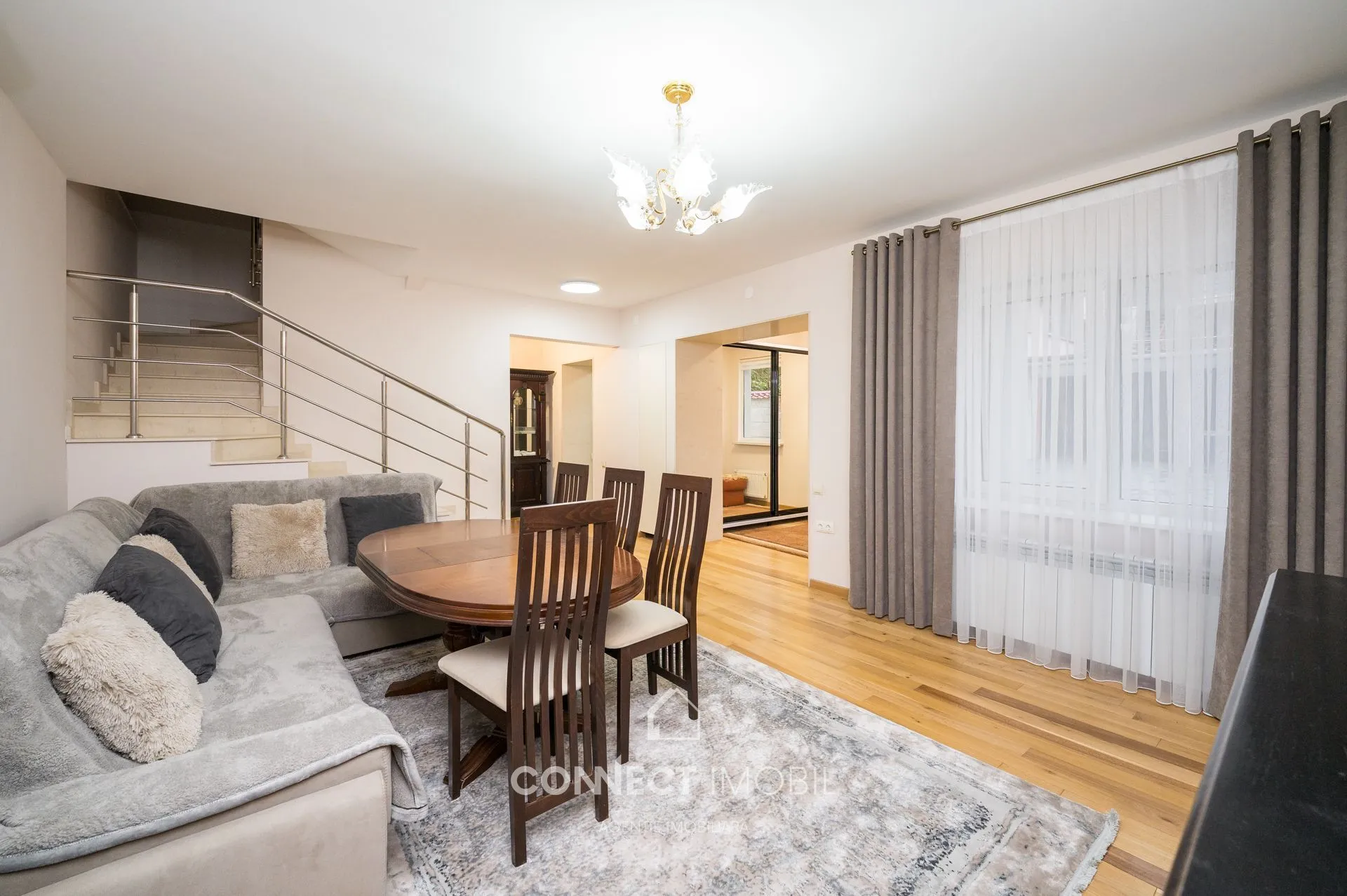 4-комнатная квартира, 163 м² — Изображение 1