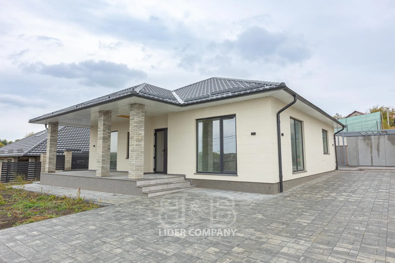 1-floor house, 4 rooms, 154 m² — Image 1