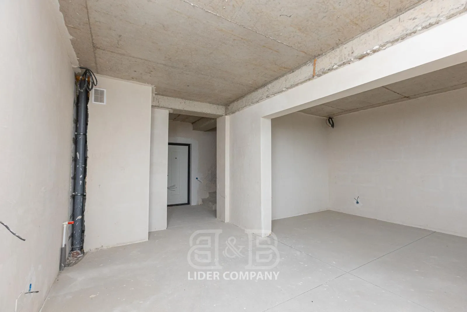 4-комнатная квартира, 192 м² — Изображение 2