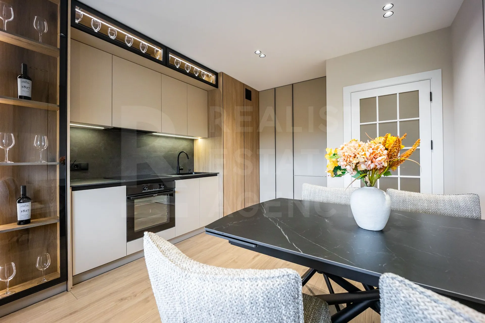 2-комнатная квартира, 65 м² — Изображение 3