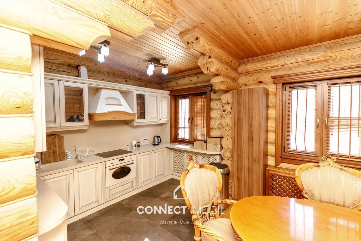 2-этажный дом, 3 комнаты, 450 м² — Изображение 2