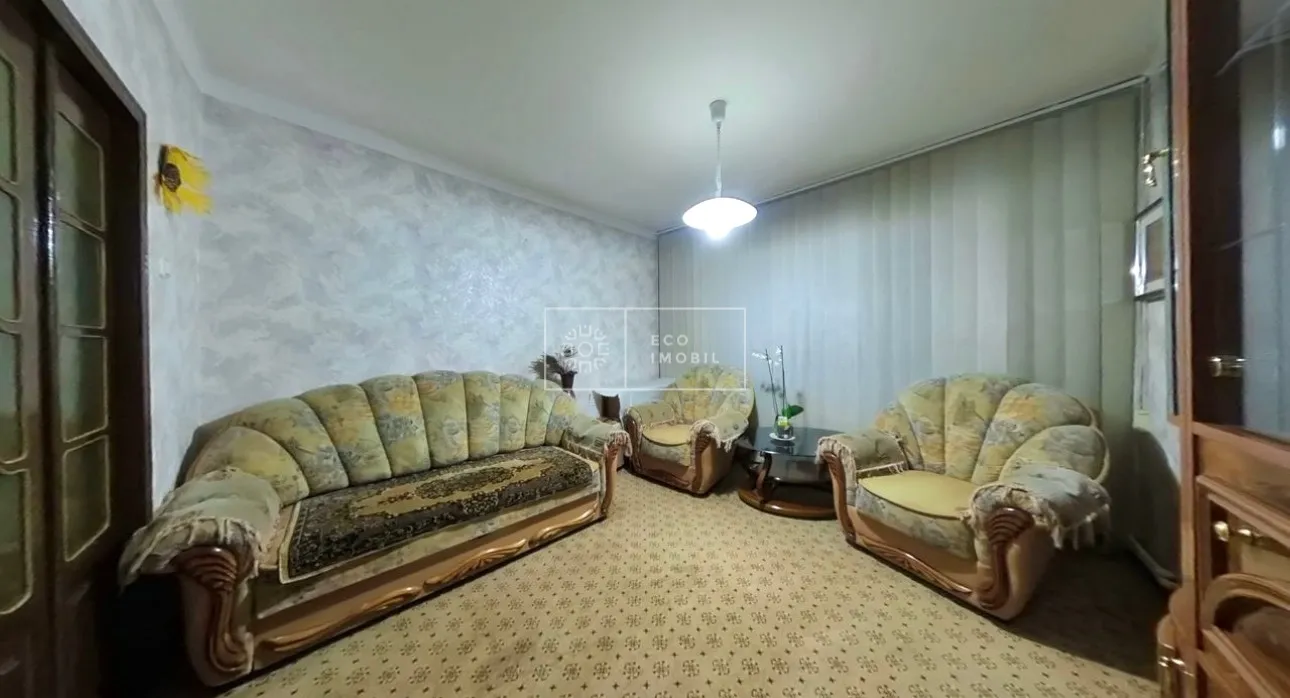 4-комнатная квартира, 74 м² — Изображение 1