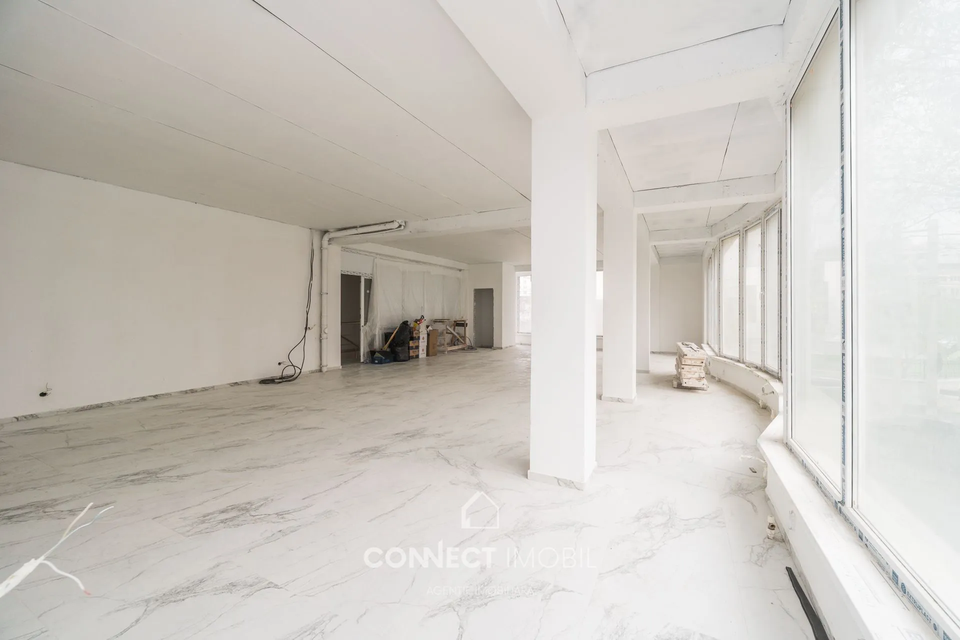Free-purpose property, 110 m² — Image 1