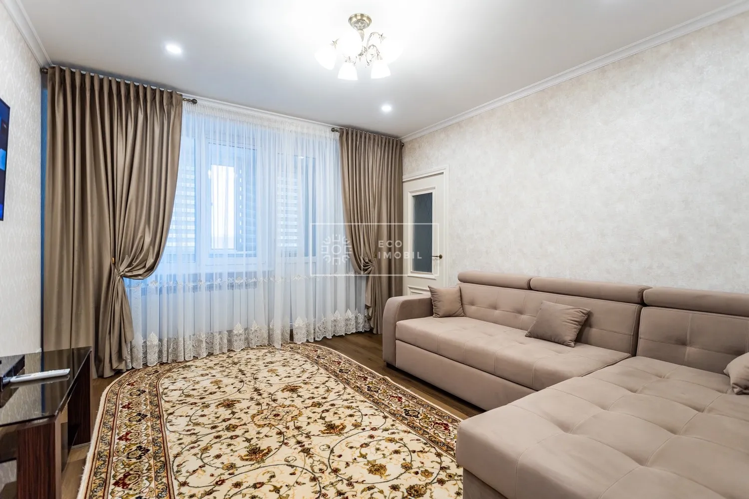 1-camere apartament, 55 m² — Imagine 1