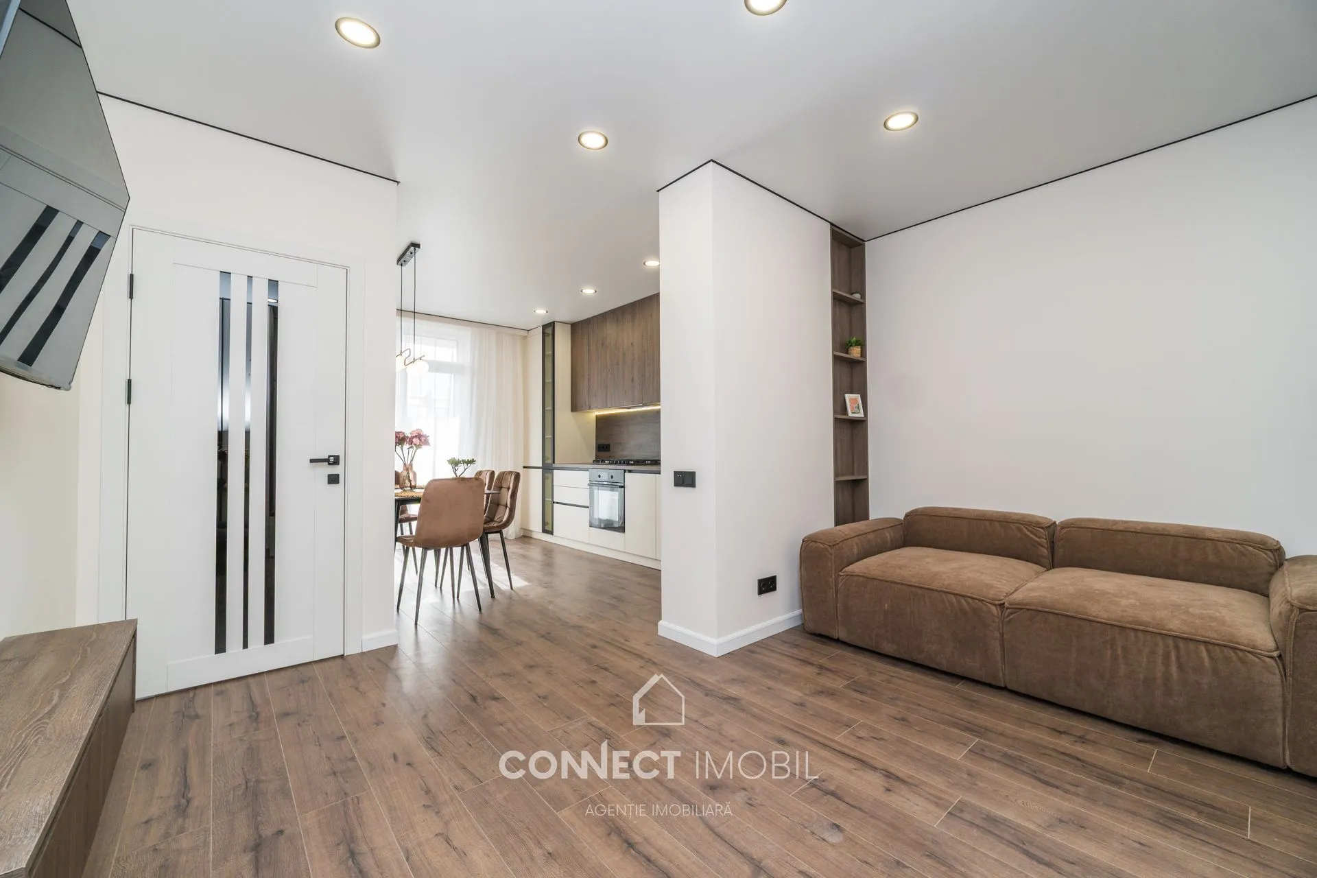 1-bedroom apartment, 42 m² — Image 1