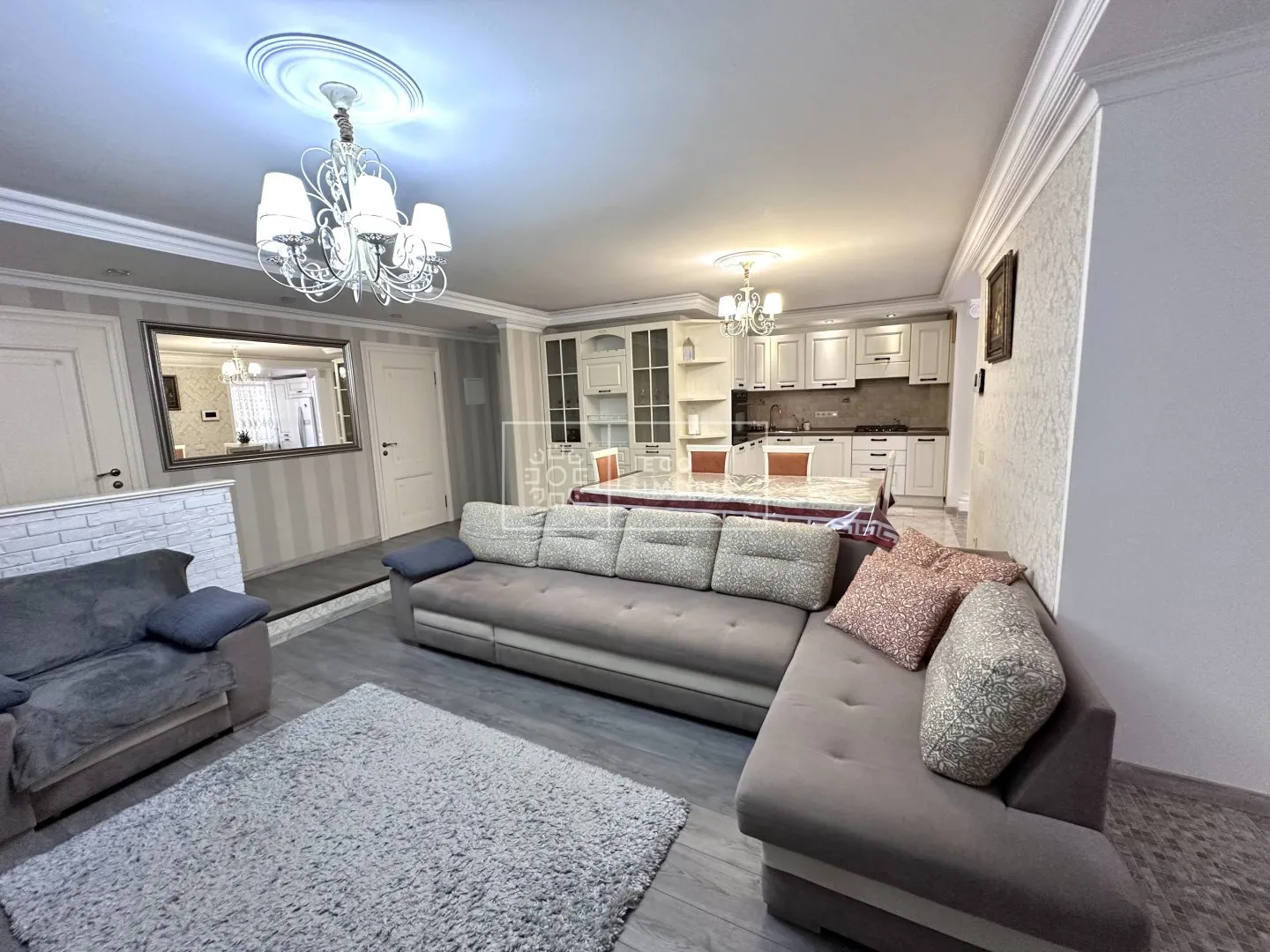 2-комнатная квартира, 100 м² — Изображение 1