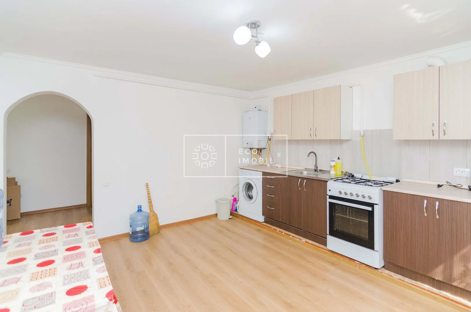 2-bedroom apartment, 60 m² — Image 2