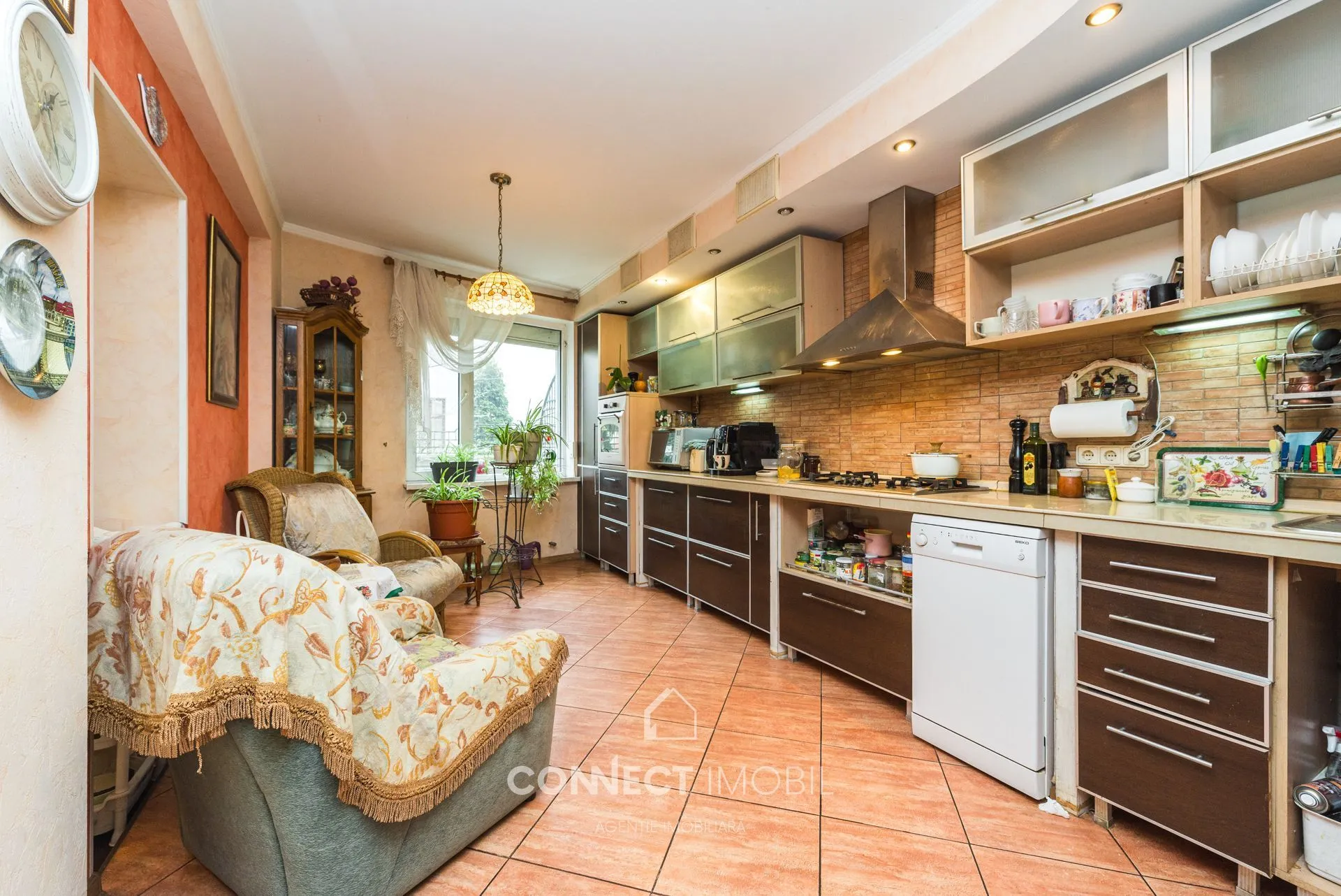 3-bedroom apartment, 140 m² — Image 2