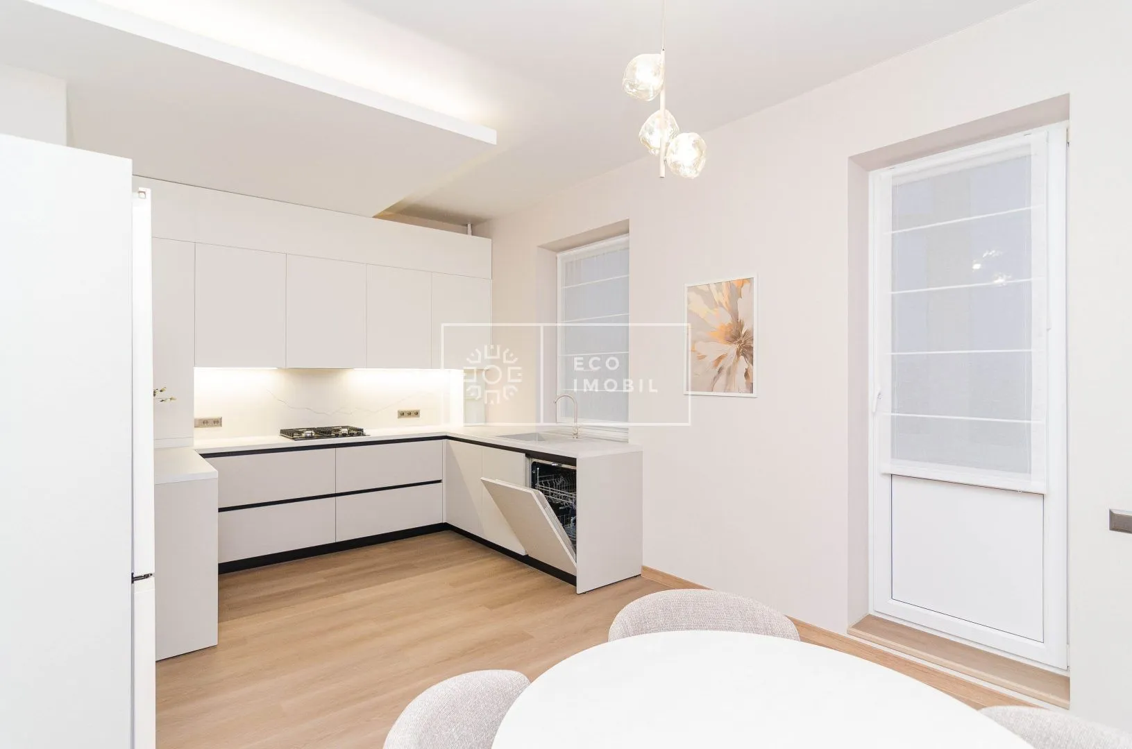 3-комнатная квартира, 185 м² — Изображение 2