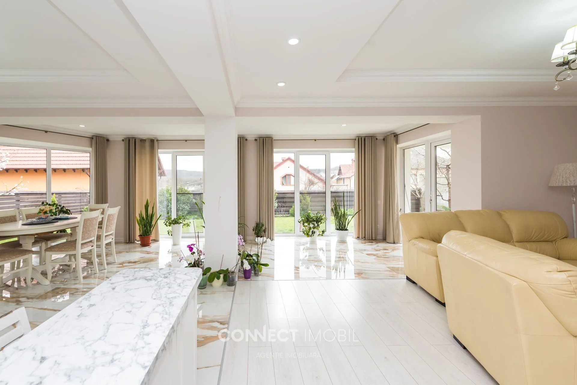 2-etaje casă, 270 m² — Imagine 3