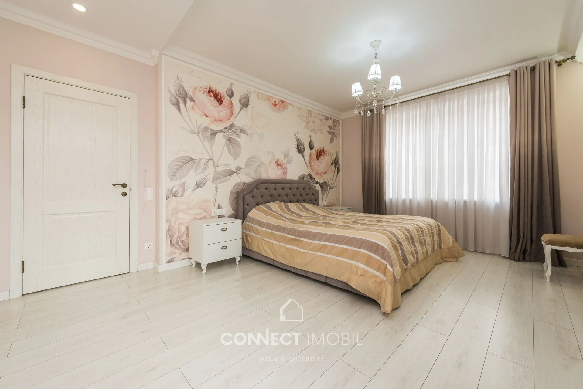 2-etaje casă, 270 m² — Imagine 4
