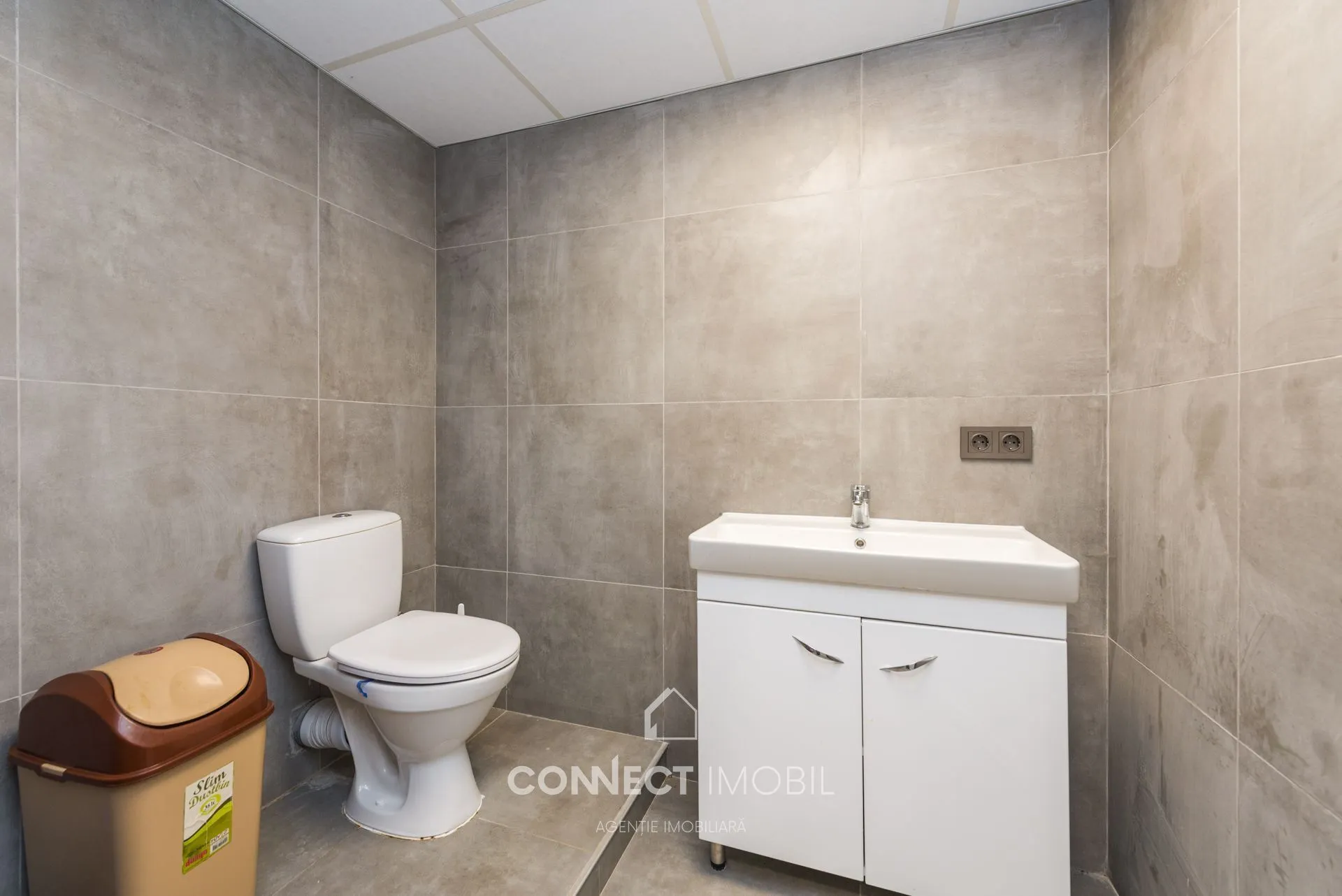 Free-purpose property, 75 m² — Image 2