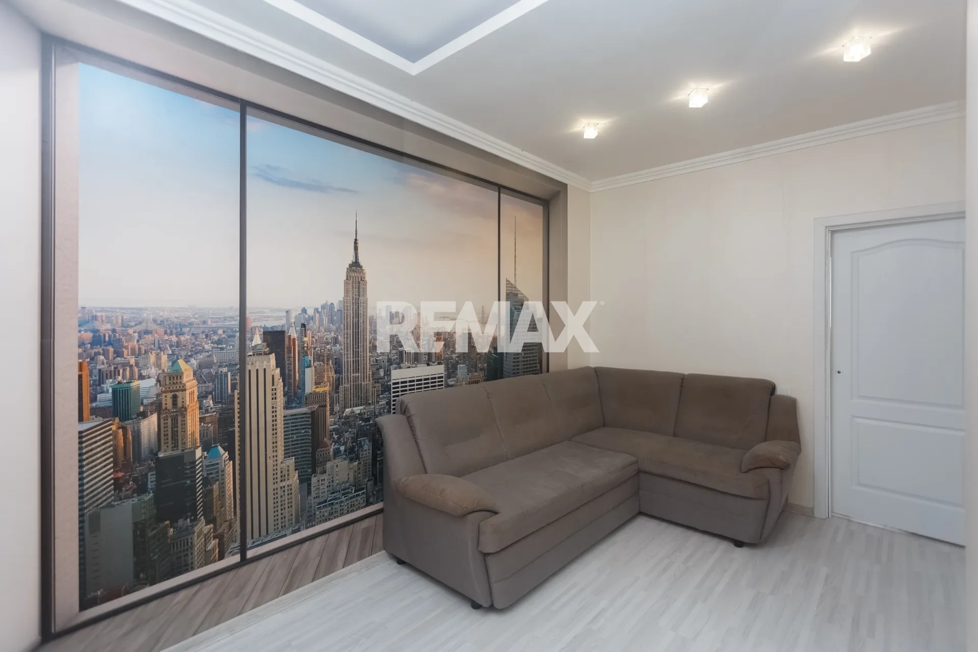 1-bedroom apartment, 47 m² — Image 11