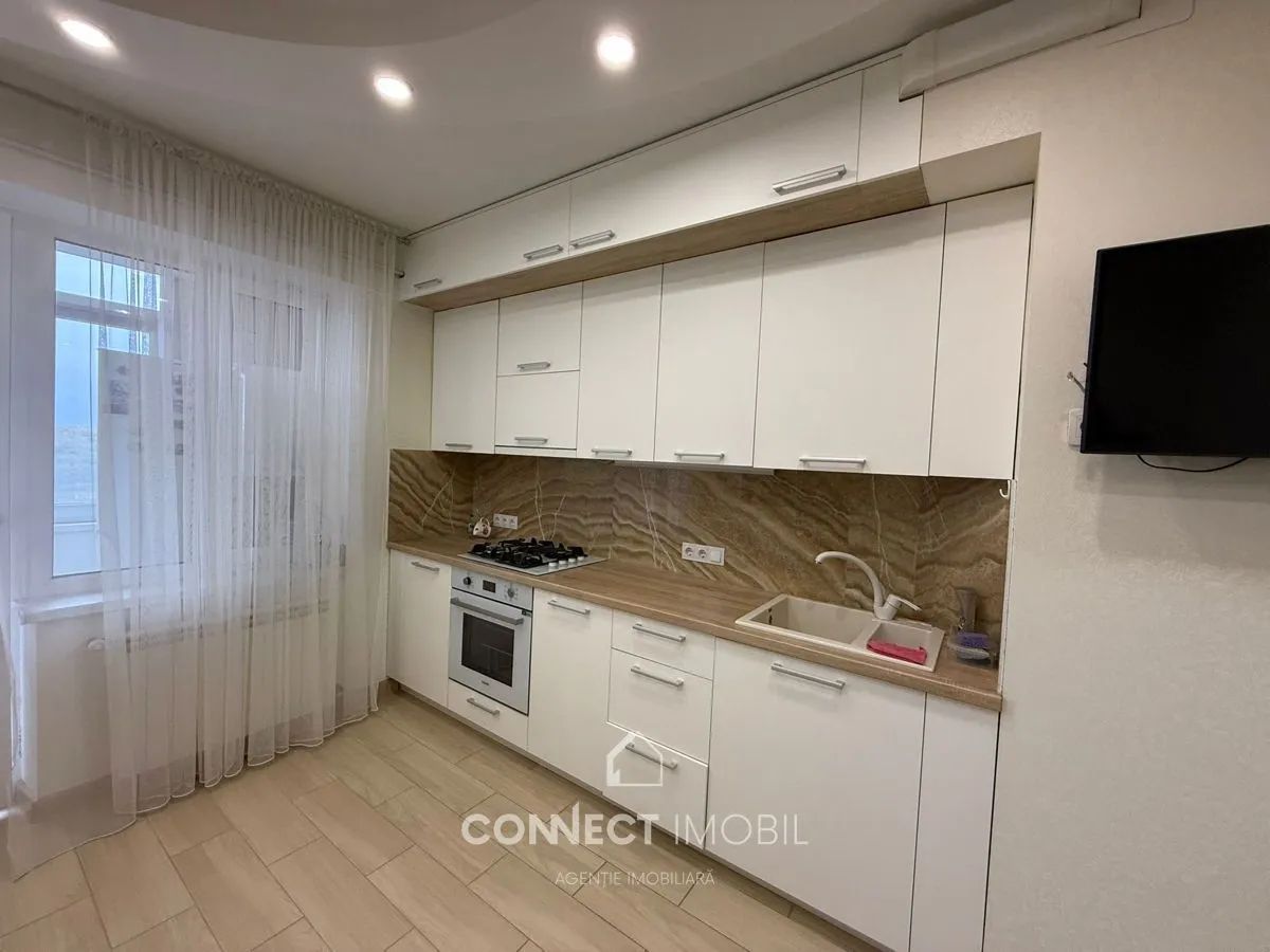 2-bedroom apartment, 77 m² — Image 1