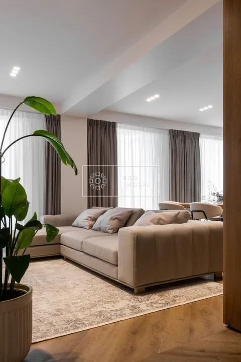 3-комнатная квартира, 106 м² — Изображение 1