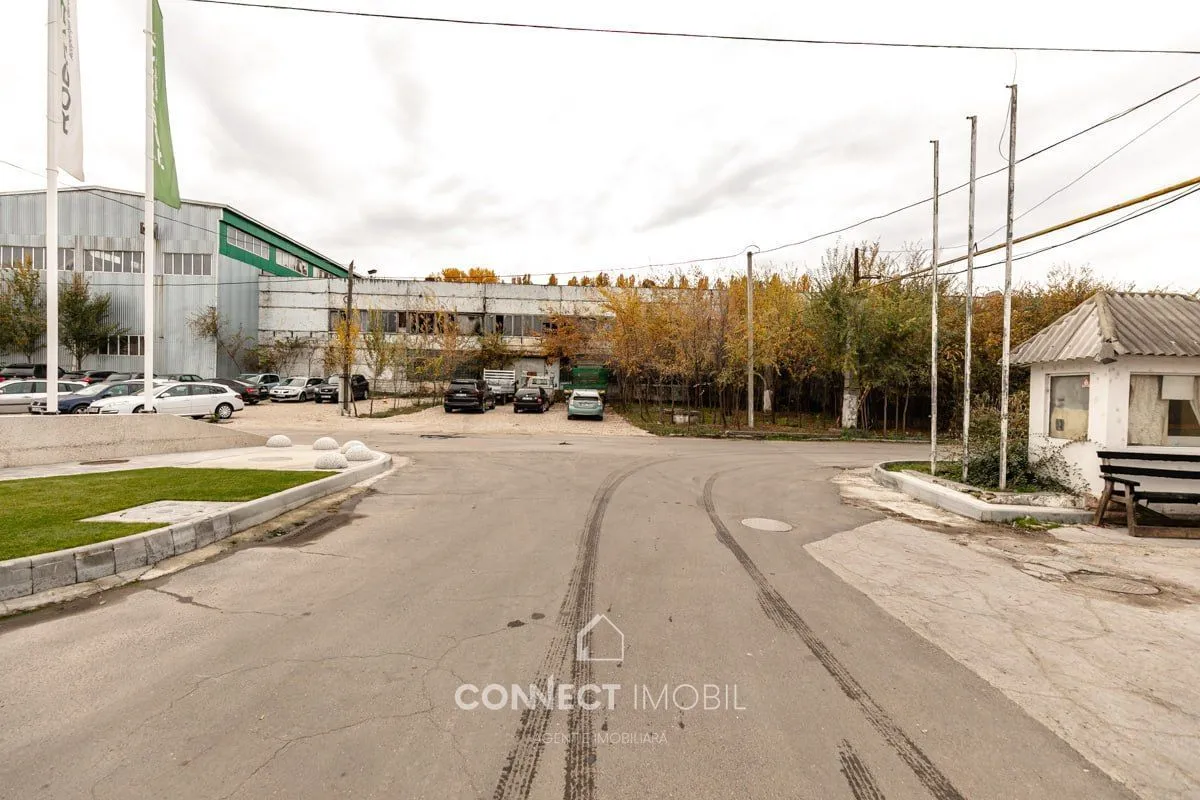Помещение свободного назначения, 1 100 м² — Изображение 1