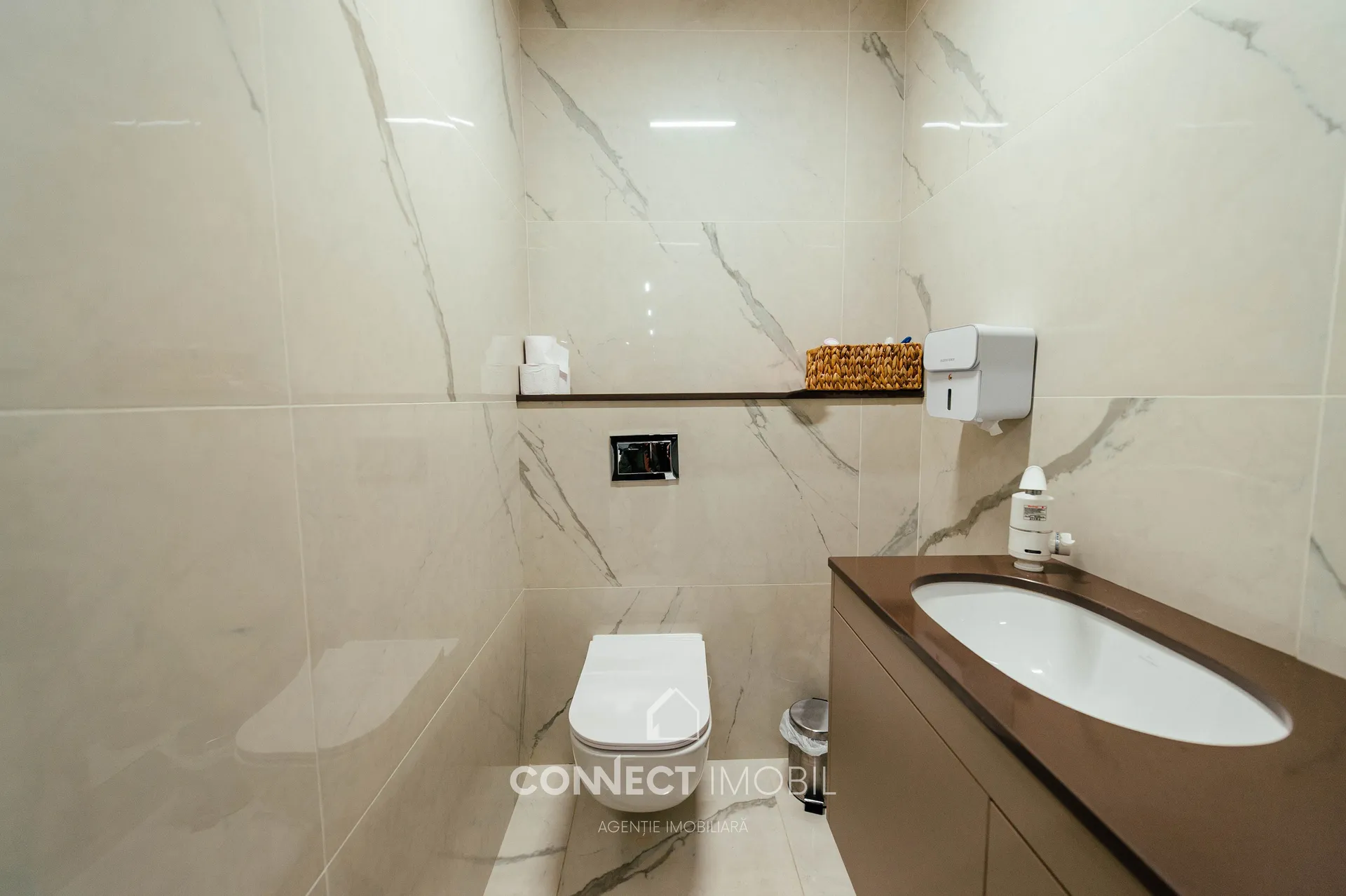 Free-purpose property, 102 m² — Image 2