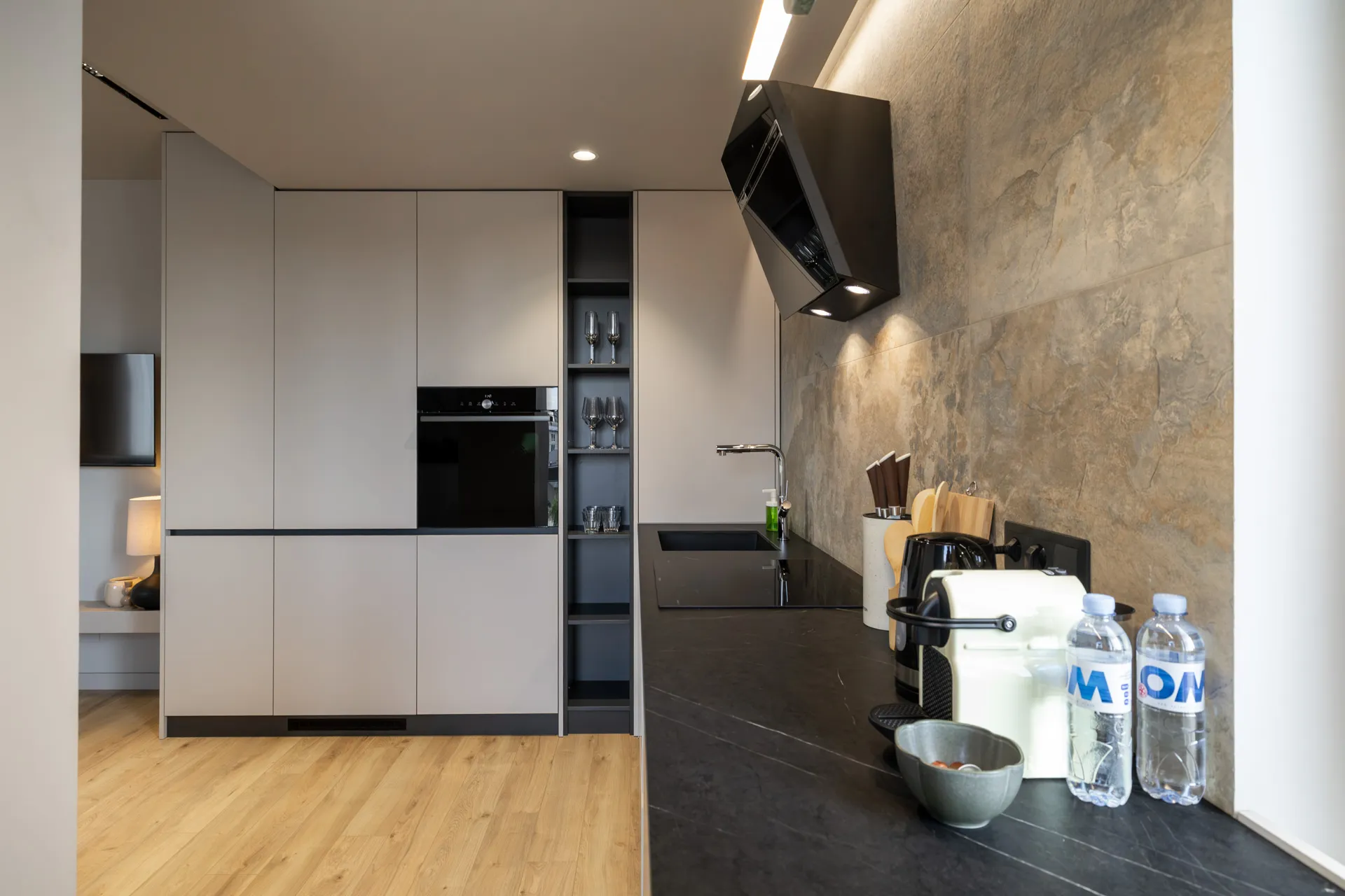 1-комнатная квартира, 55 м² — Изображение 2