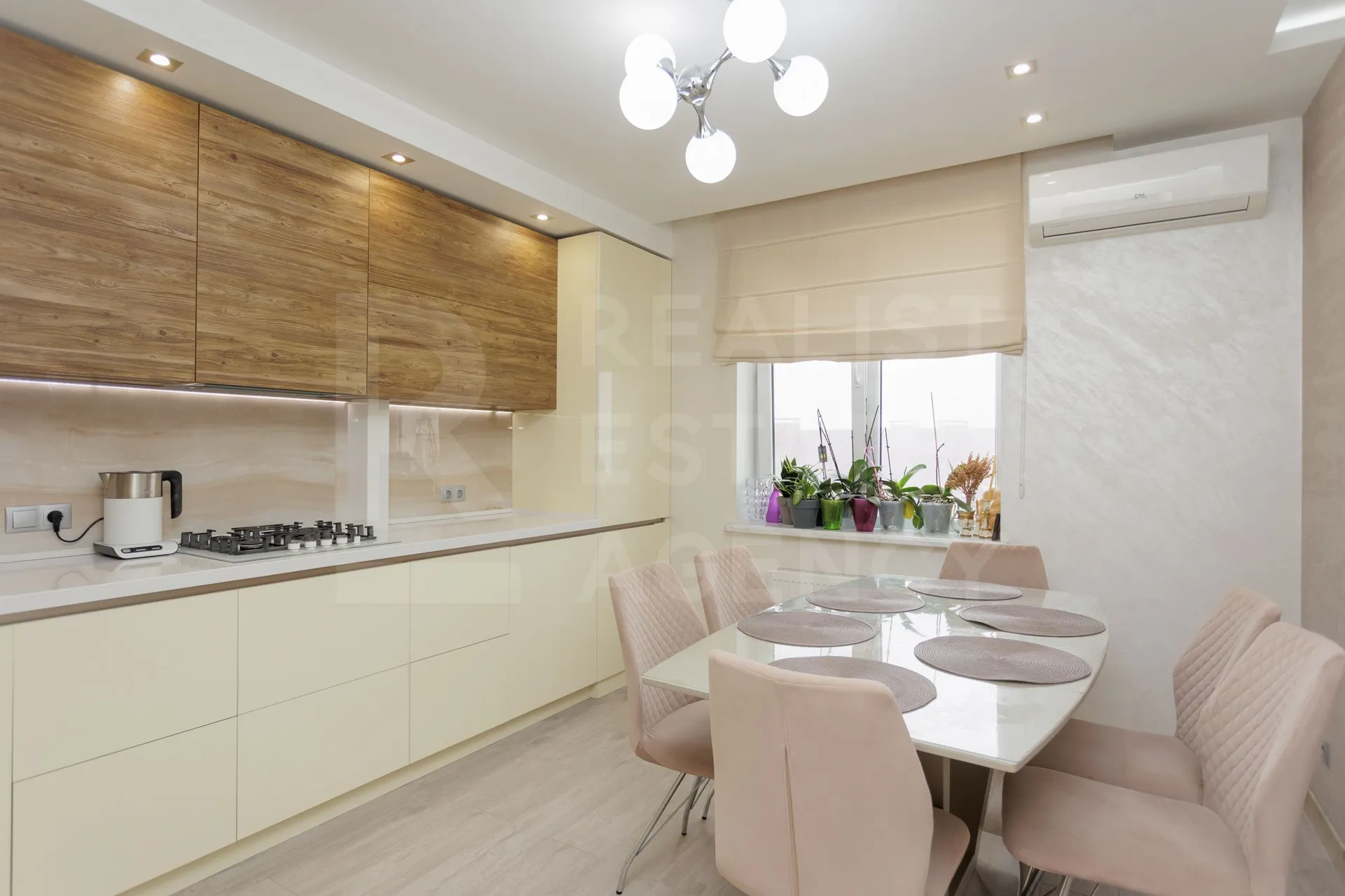 4-комнатная квартира, 99.5 м² — Изображение 2