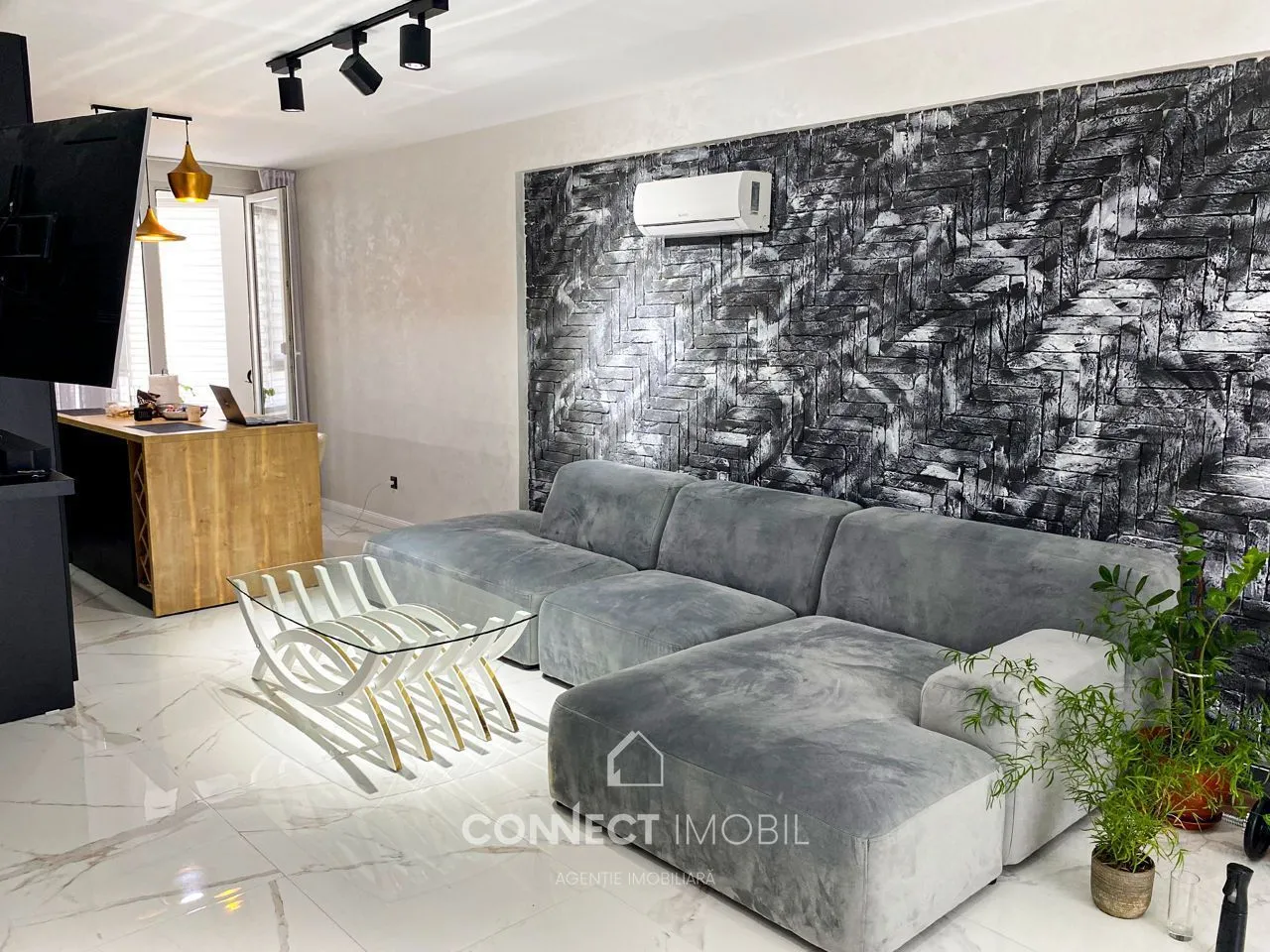 2-bedroom apartment, 77 m² — Image 1