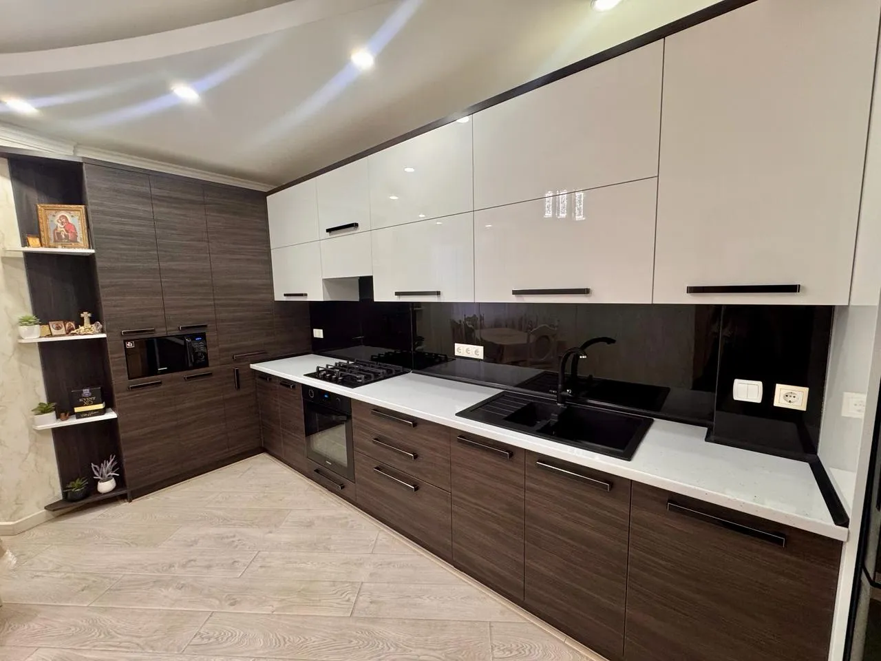 2-комнатная квартира, 75 м² — Изображение 1