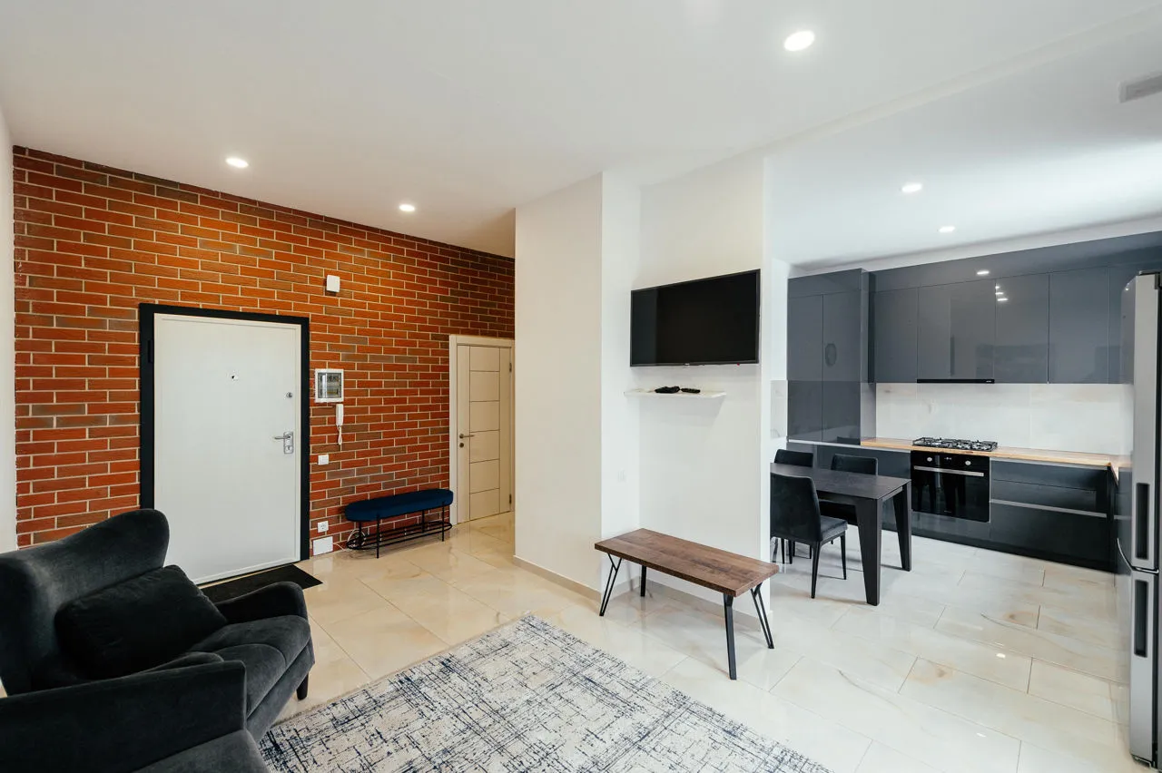 2-camere apartament, 100 m² — Imagine 1