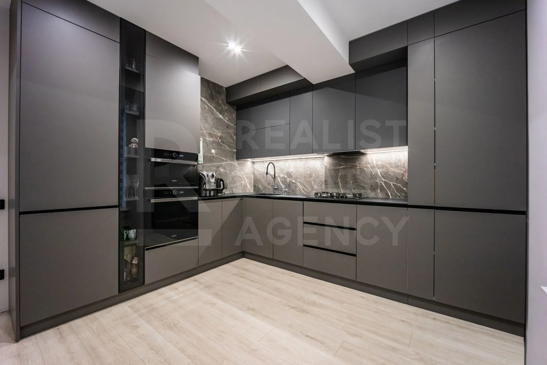 2-camere apartament, 88 m² — Imagine 1