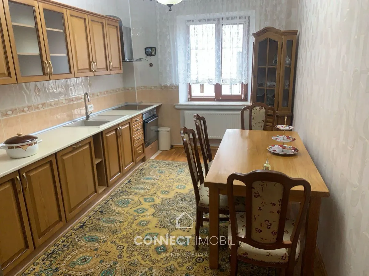 3-etaje casă, 210 m² — Imagine 2