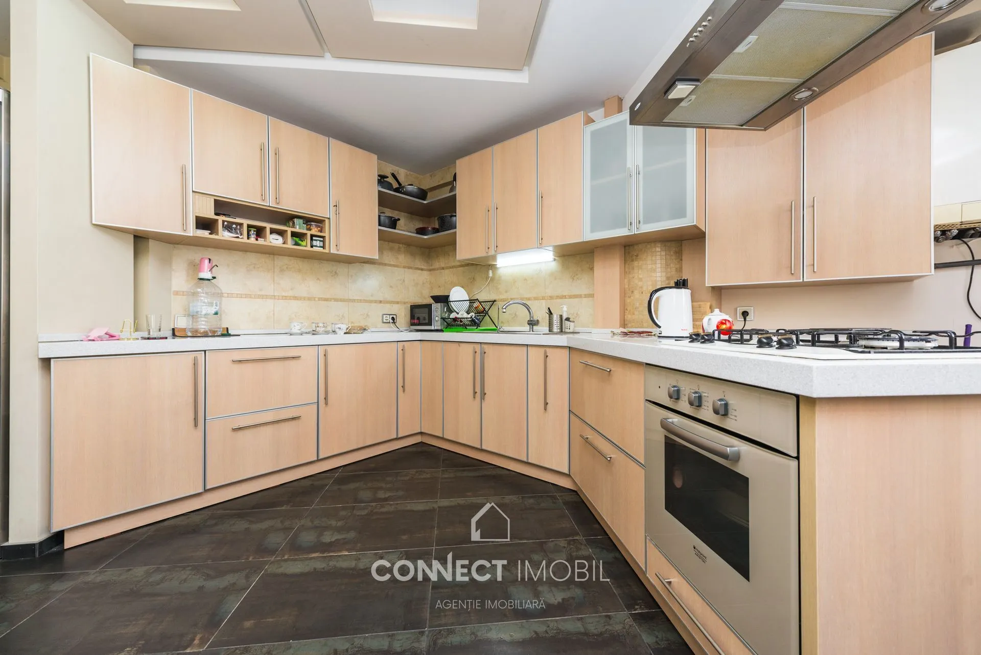 3-camere apartament, 150 m² — Imagine 2