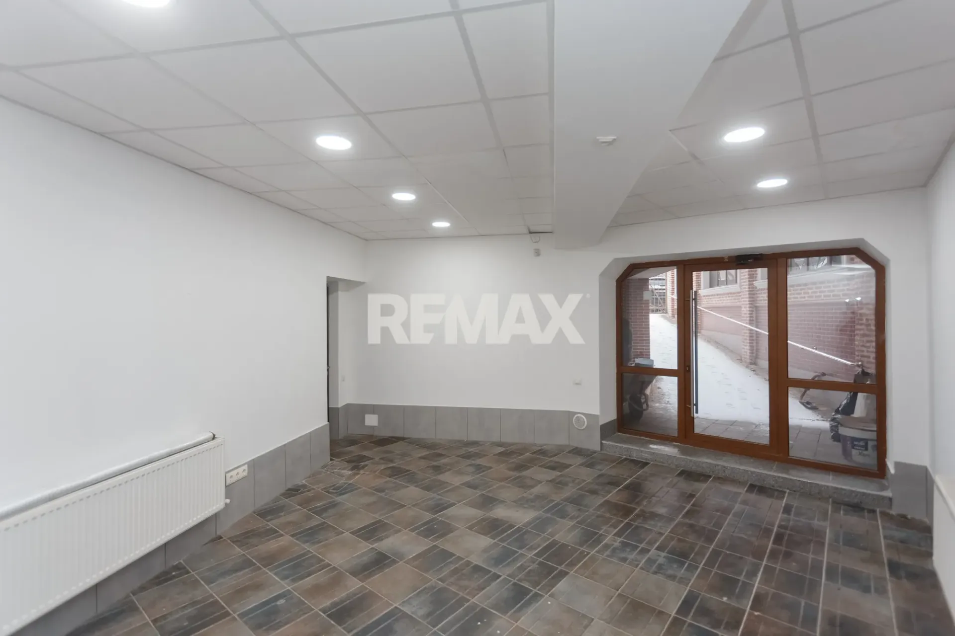 Free-purpose property, 110 m² — Image 7