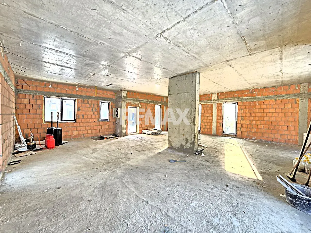 1-floor house, 153 m² — Image 2