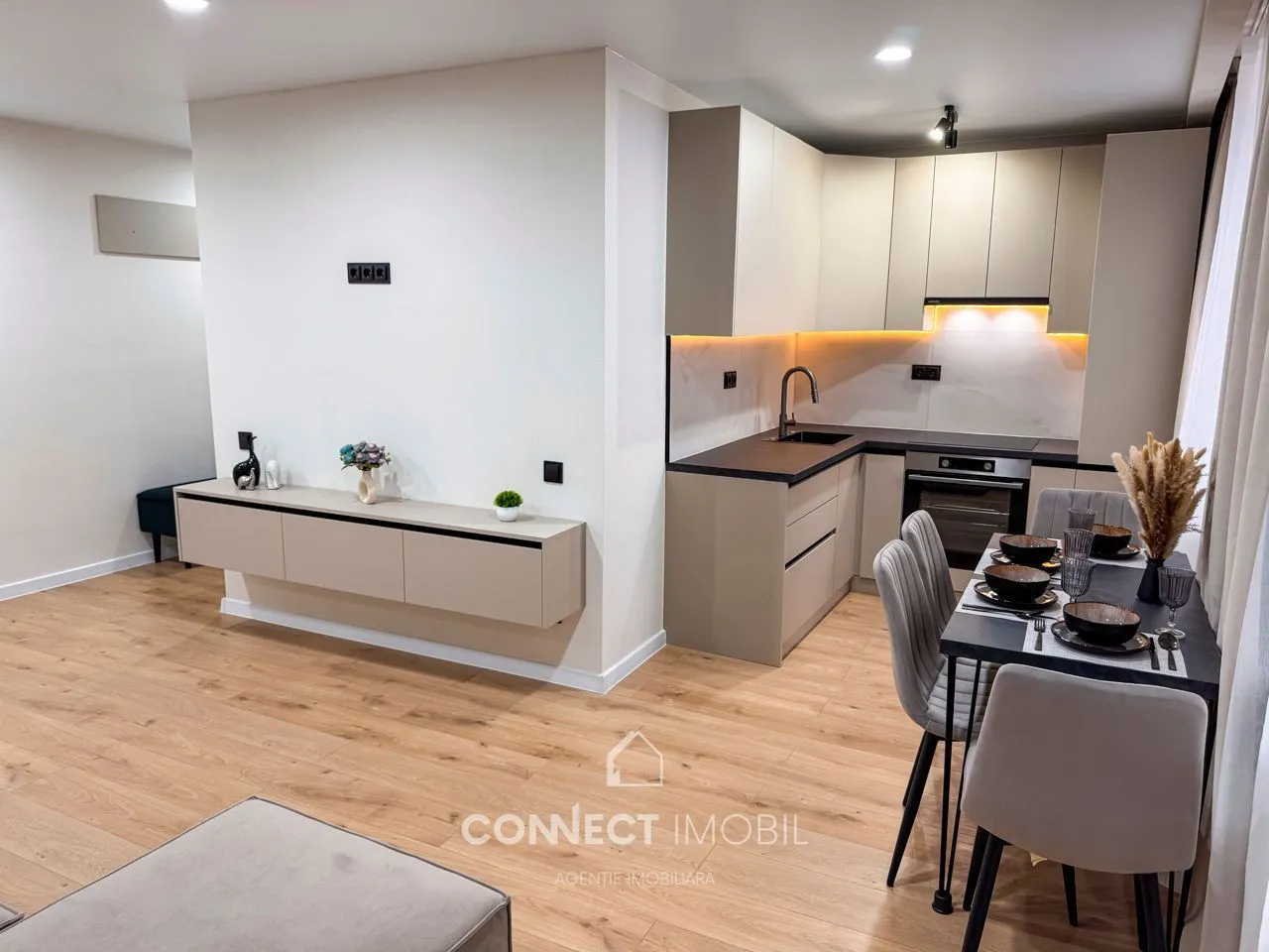 2-bedroom apartment, 60 m² — Image 2