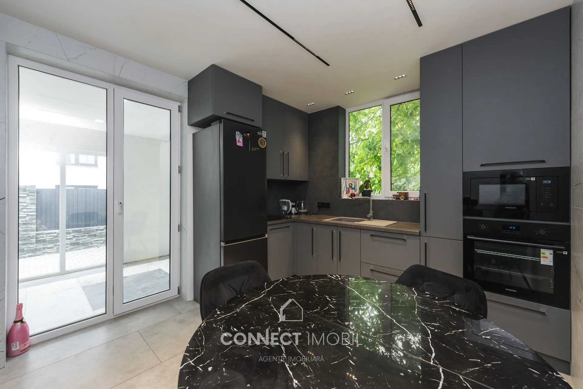 2-etaje casă, 140 m² — Imagine 2