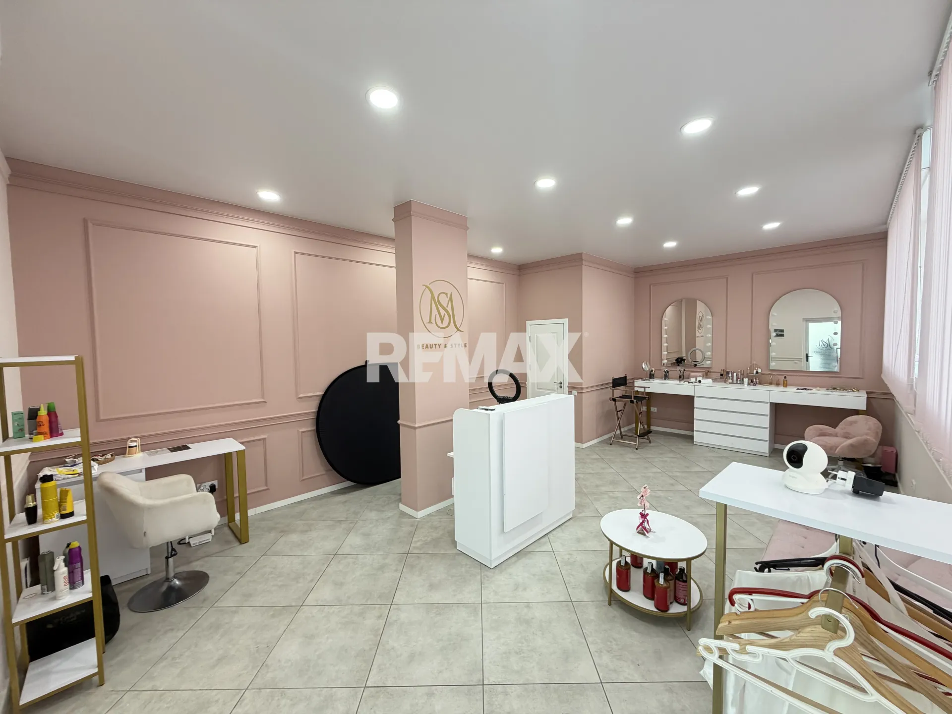 Trade space, 38 m² — Image 4