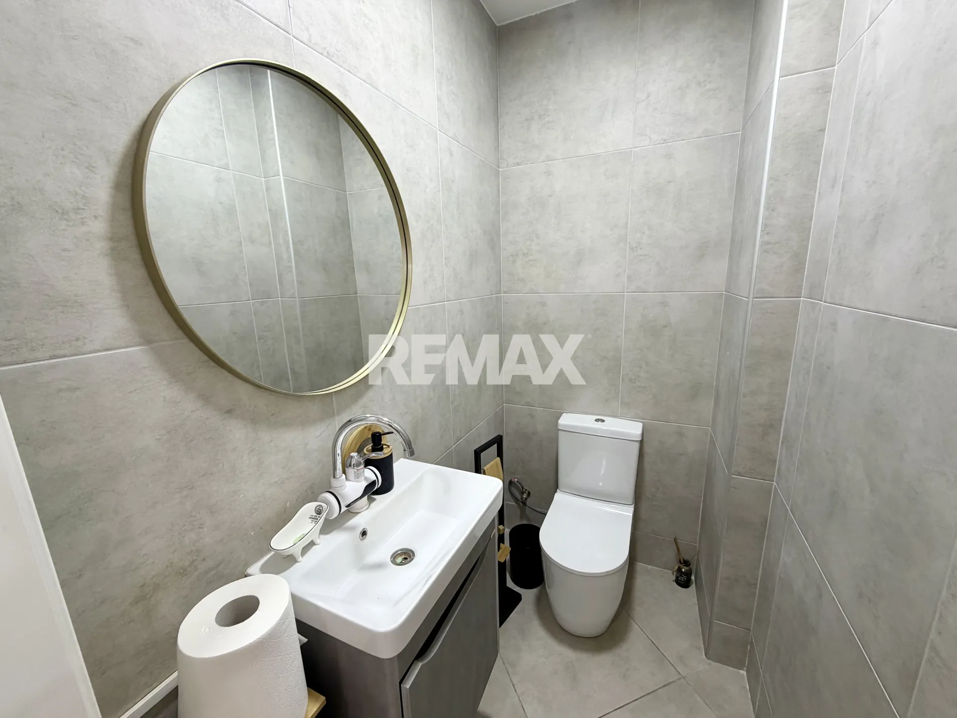 Trade space, 38 m² — Image 2