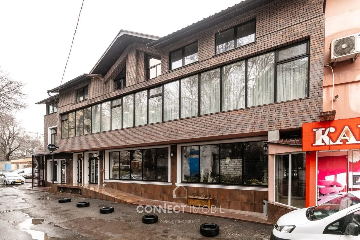 Commercial space, 150 m² — Image 1