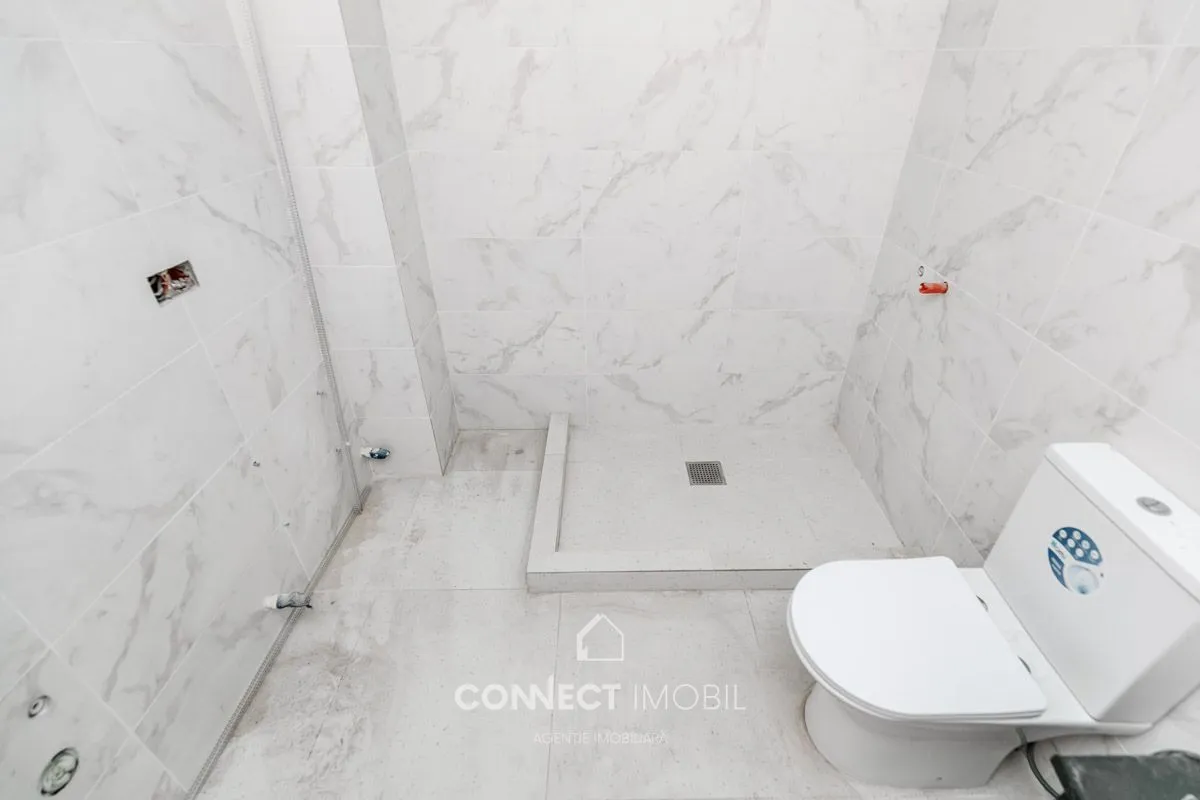 Free-purpose property, 150 m² — Image 2